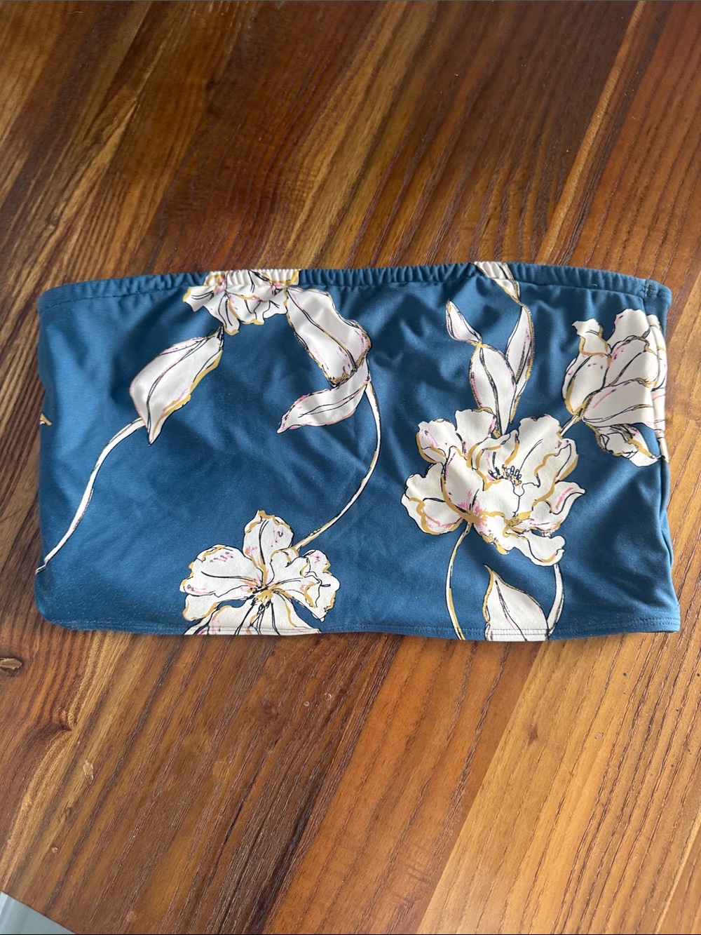O’Neill Blue Floral Bandeau Top - White & Gold Flower Print